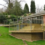 야외 유리 난간